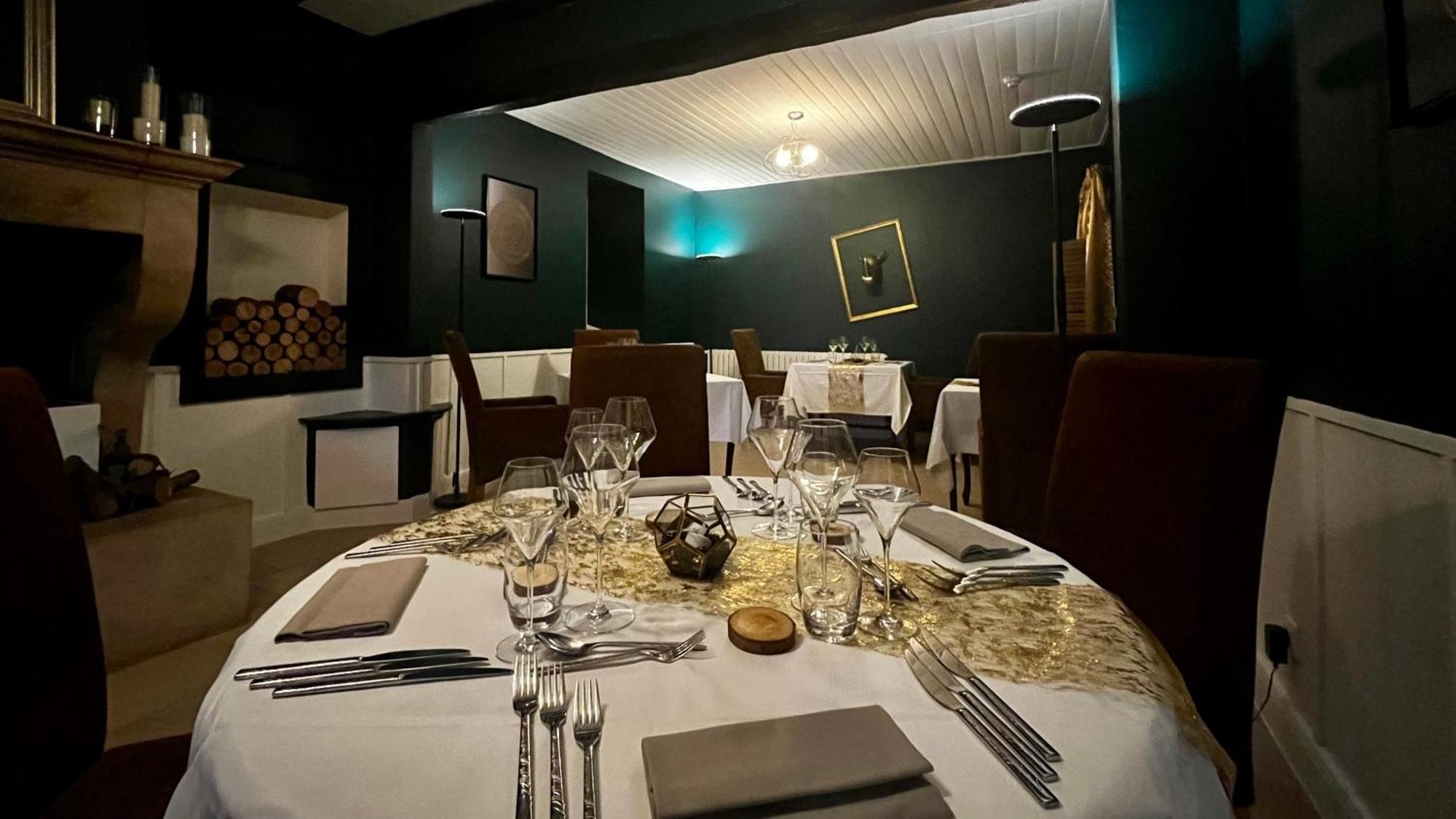 Logis Le Relais De La Voie Sacree 호텔 Issoncourt 외부 사진